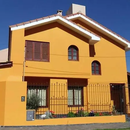 Villa Casa En B° Tres Cerritos, Salta Capital. Alquiler Temporal